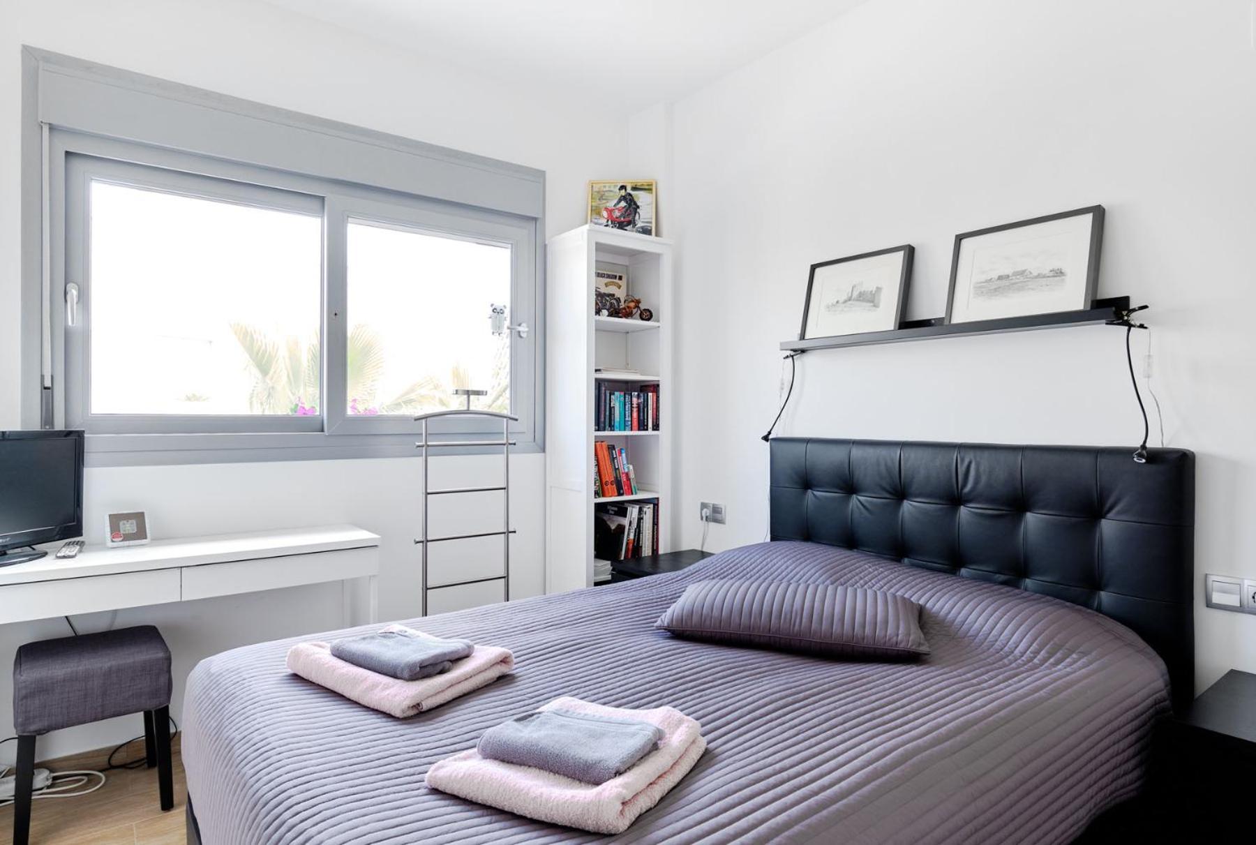 Villa Amalia Eco Torrevieja Oda fotoğraf